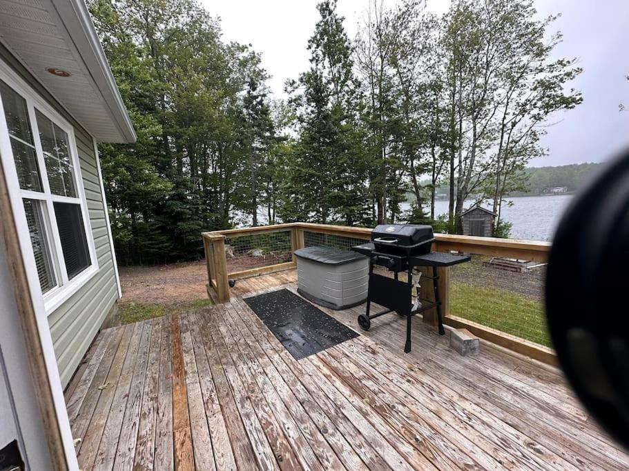Caia Lakeside Retreat - Sunken Lake New Minas Exterior foto